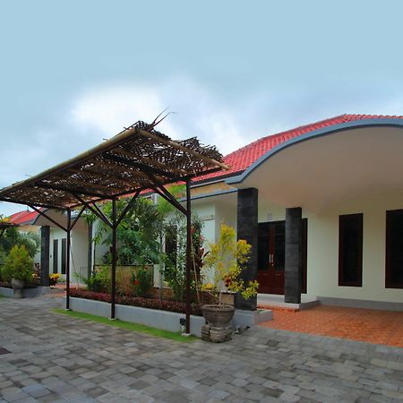 Alamanda Town House Денпасар Екстериор снимка