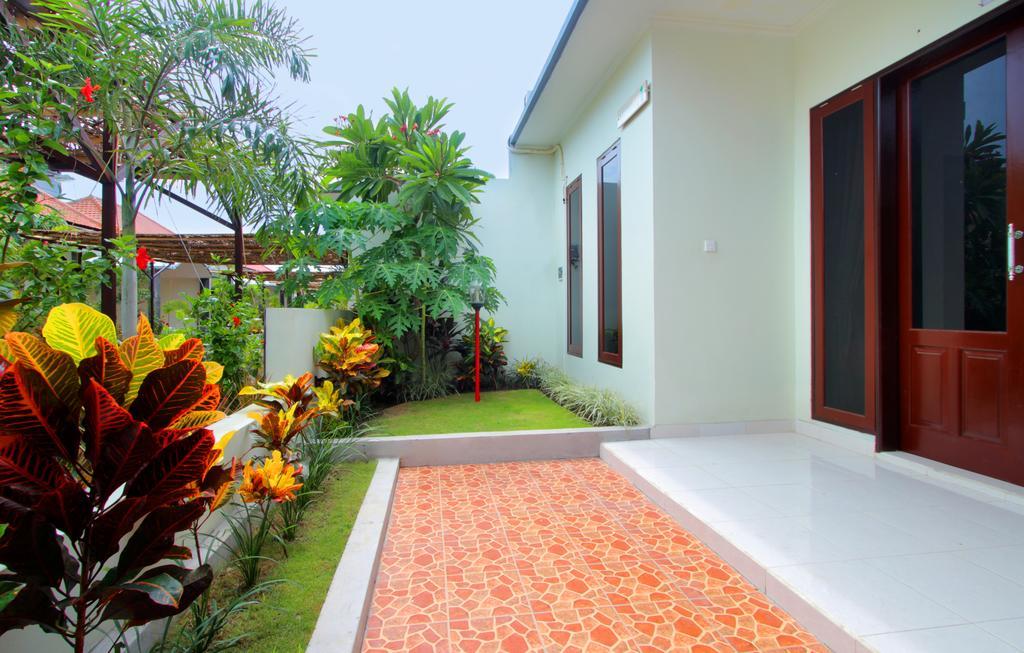 Alamanda Town House Денпасар Екстериор снимка