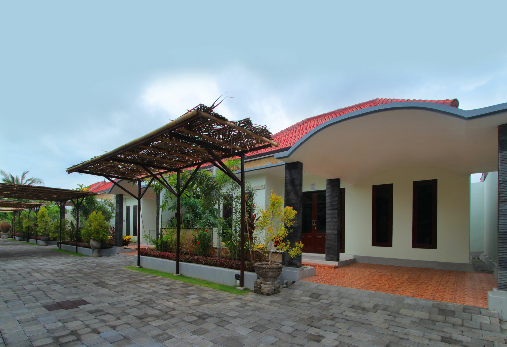 Alamanda Town House Денпасар Екстериор снимка